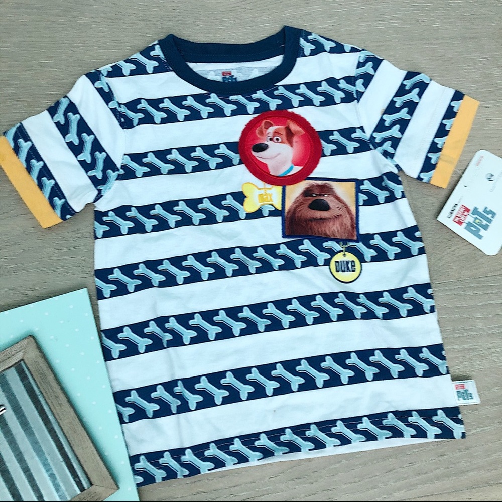 Old Navy Collectibles Pink Peanuts/Snoopy Graphic